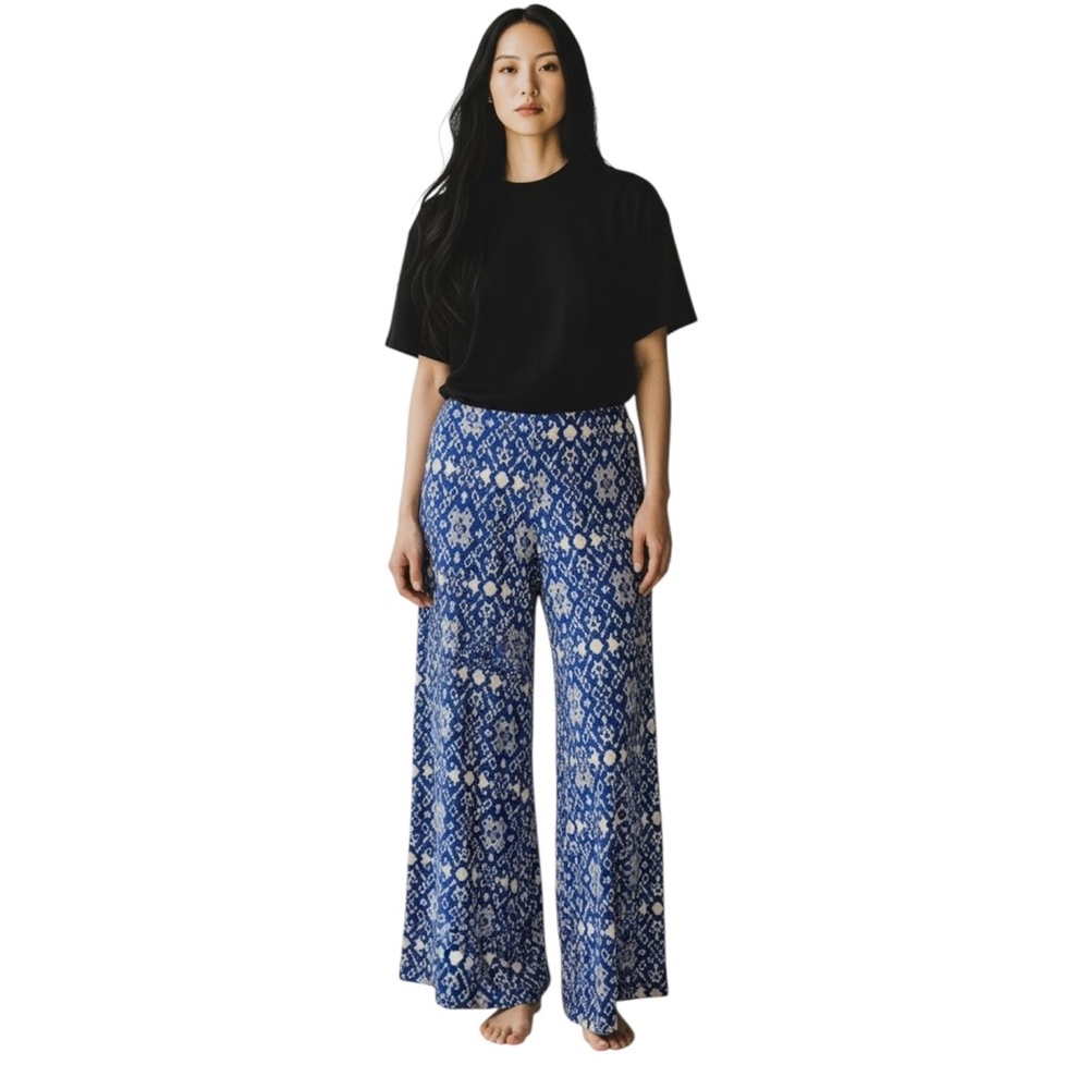 Veronica M Blue and Cream Patterned Pull On Palazzo Pants Wide Leg Size Medium